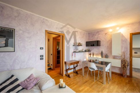 imm_44878-20250918183425-1280-