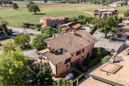 imm_44918-20250919152910-1280-