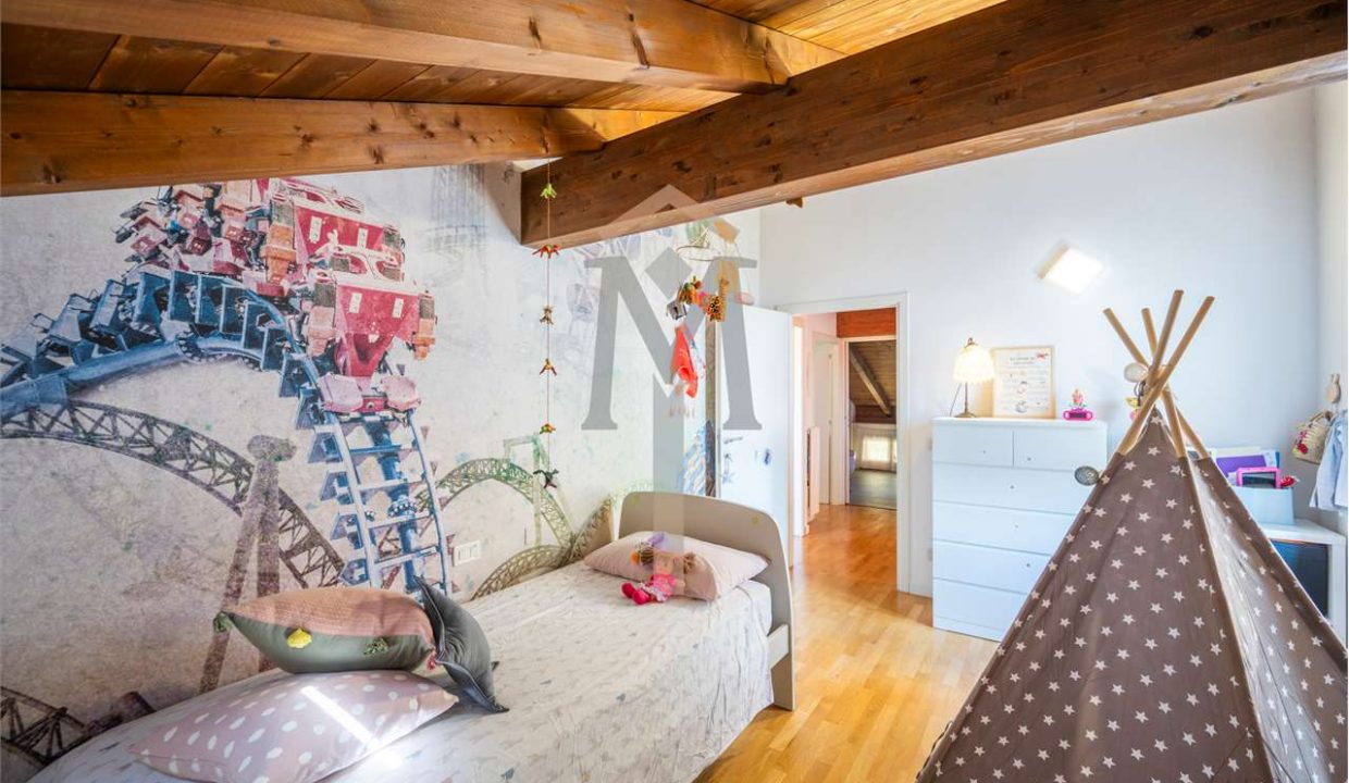 imm_44947-20250919152425-1280-