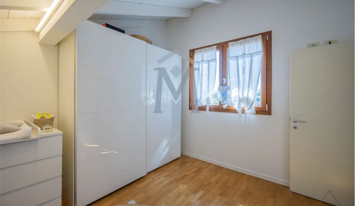 imm_44949-20250919152434-1280-