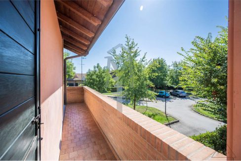 imm_44953-20250919152245-1280-