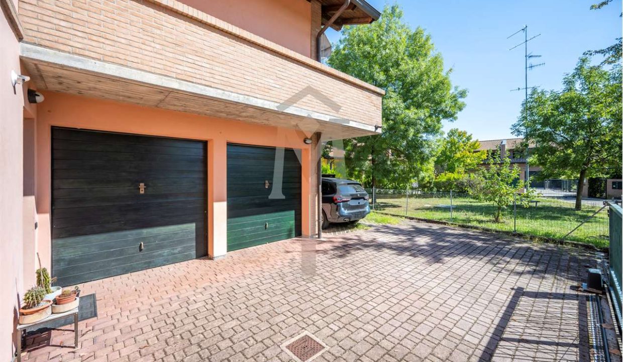 imm_44965-20250919152815-1280-