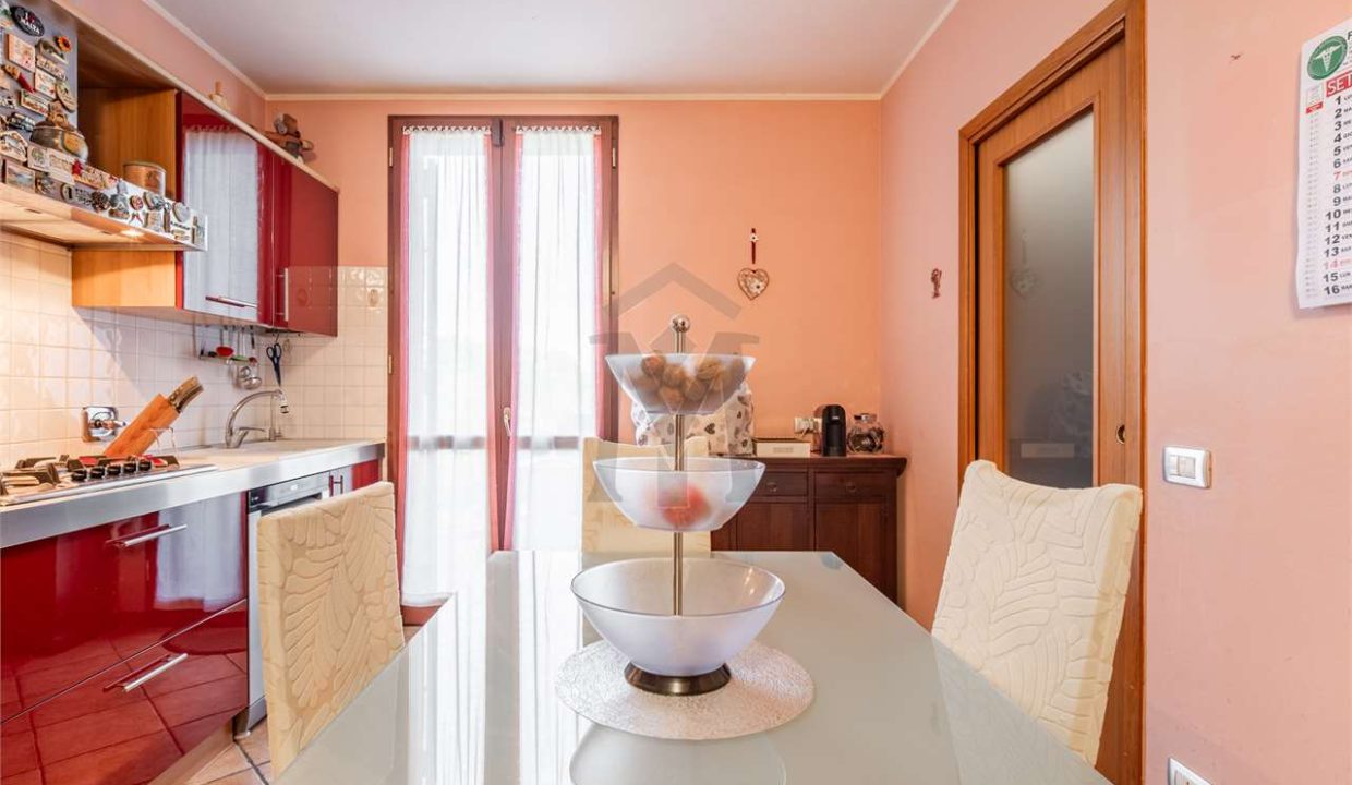 imm_45030-20250922162134-1280-