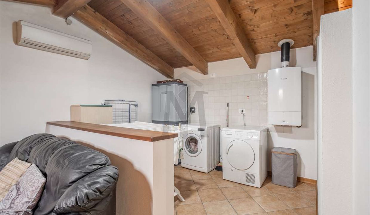 imm_45059-20250922162714-1280-