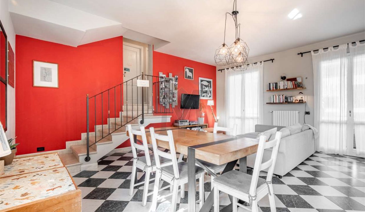 imm_45122-20250923172716-1280-