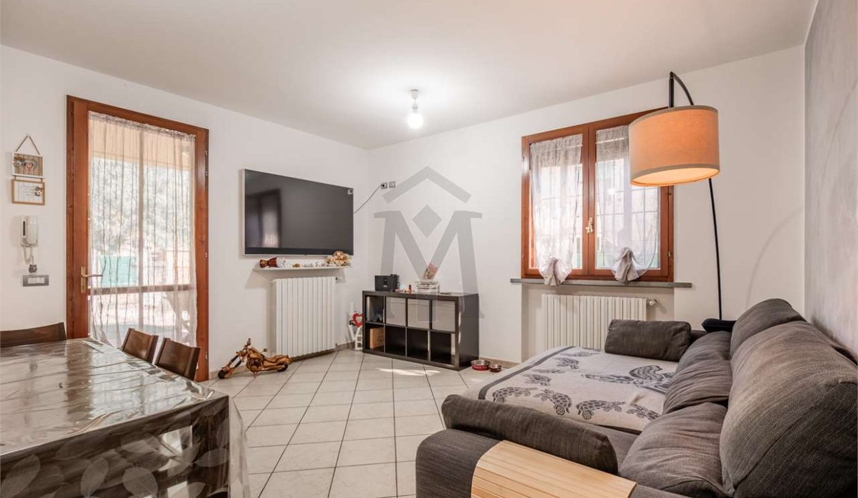 imm_45152-20250923180612-1280-