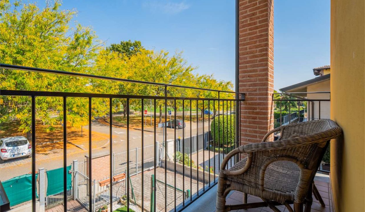 imm_45159-20250923180729-1280-