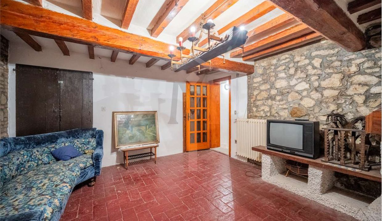 imm_45204-20250926174702-1280-