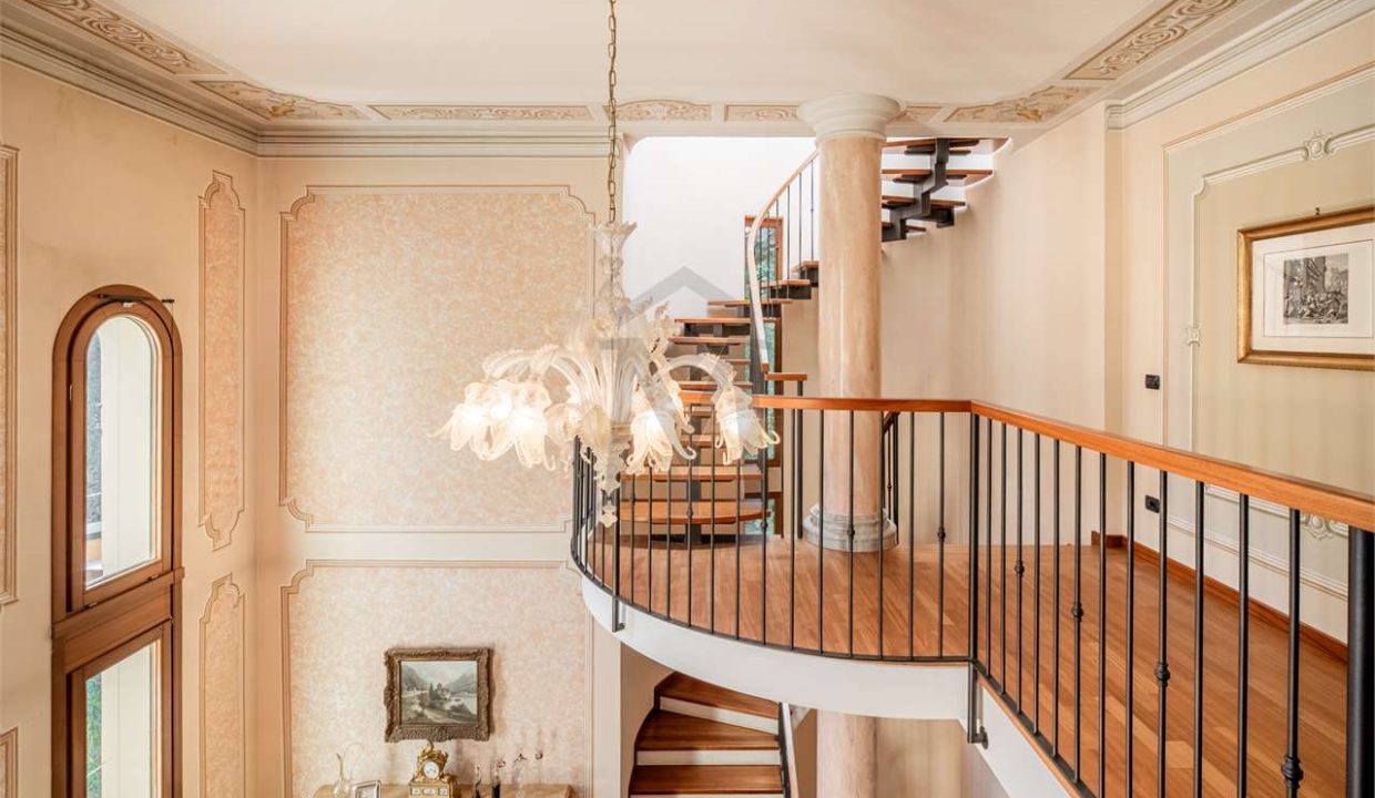 imm_45349-20250929151219-1280-