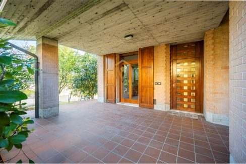 imm_46530-20251118161047-1280-