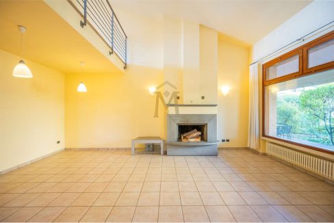 imm_46535-20251118155553-1280-