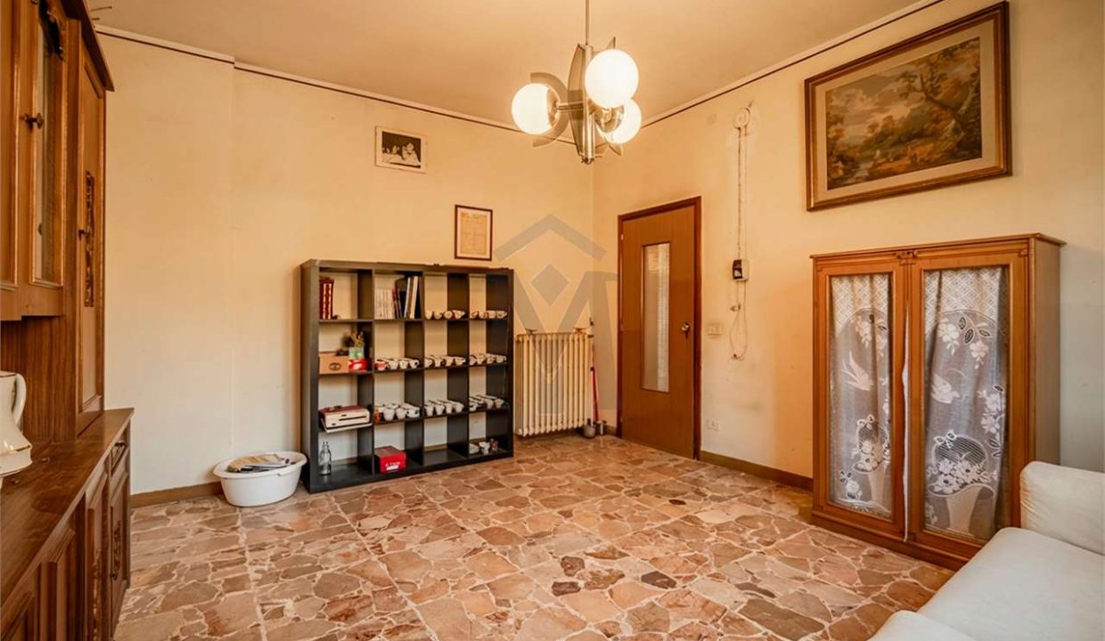 imm_46730-20251204160156-1280-