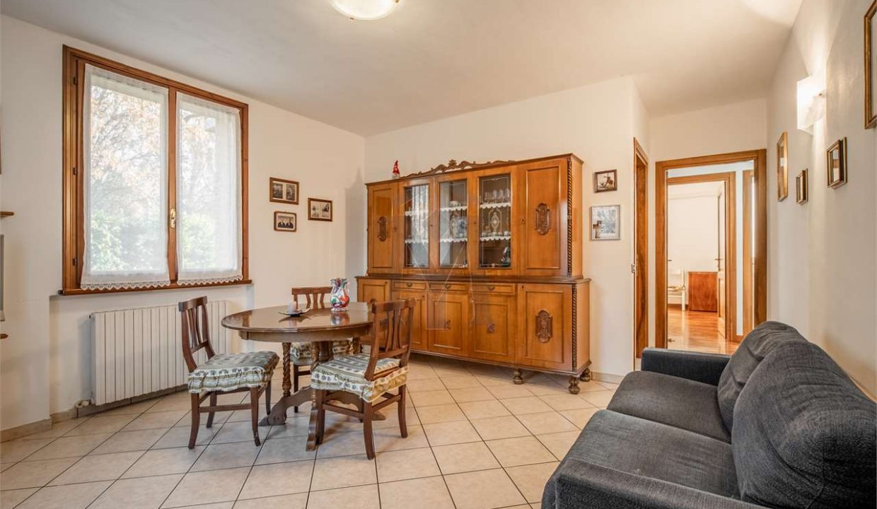 imm_46950-20251203175805-1280-