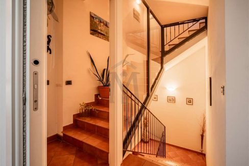 imm_46951-20251203175902-1280-