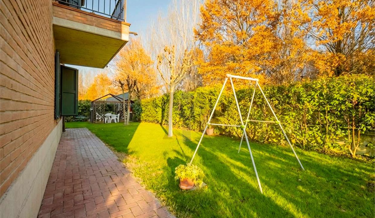 imm_46967-20251202184948-1280-