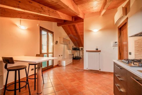 imm_47023-20251202184451-1280-