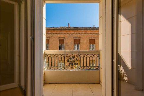 imm_47398-20251218121221-1280-