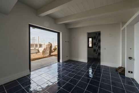 imm_43236-20250523094832-720-