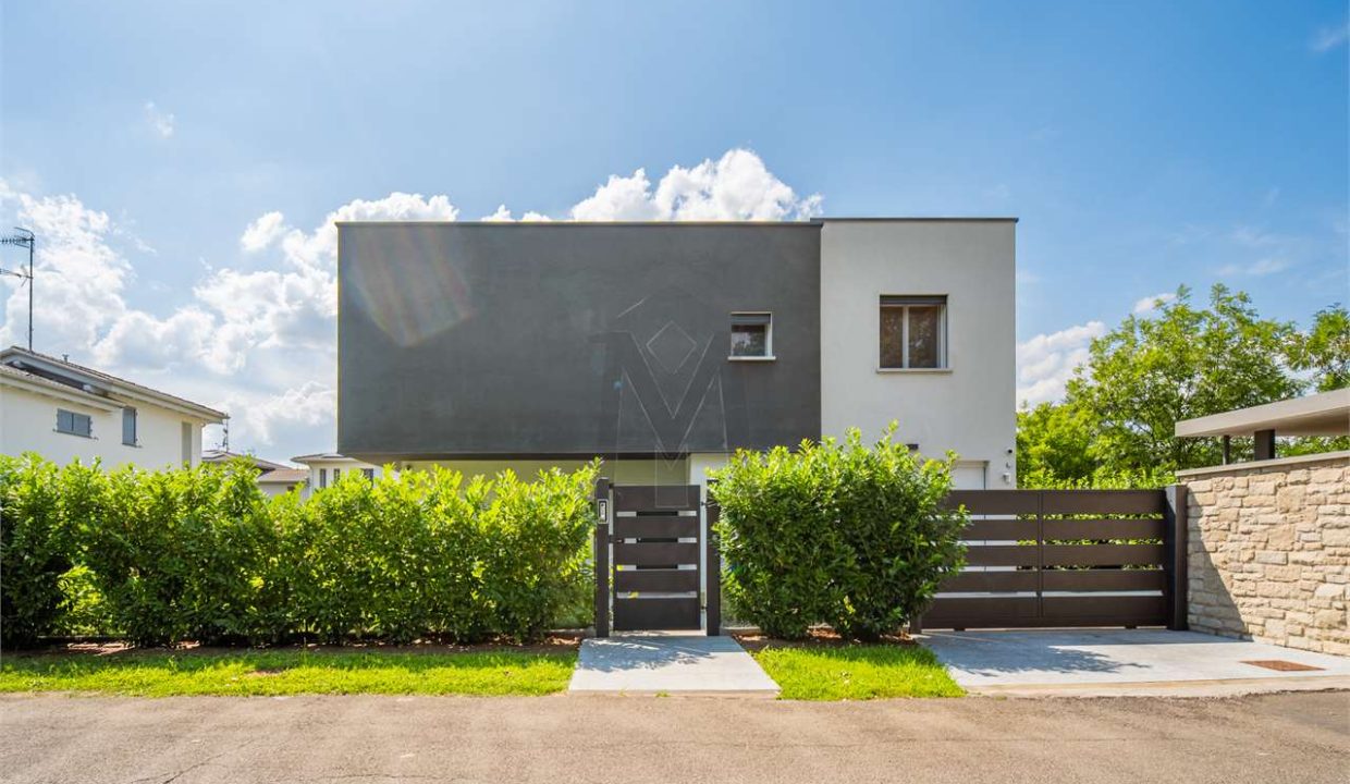 imm_44352-20250731162104-1280-