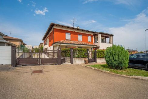 imm_44635-20250808122829-1280-