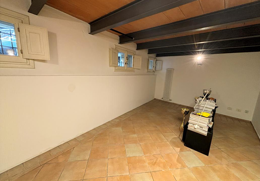 imm_45414-20251002111706-1032-