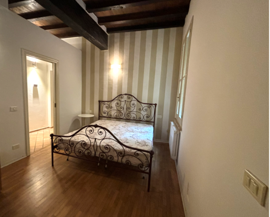 imm_45425-20251002111753-896-