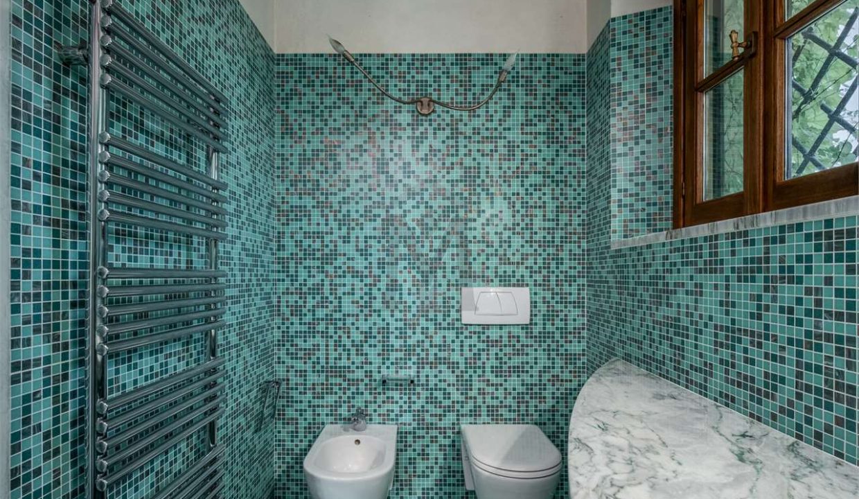 imm_45572-20251009105849-1280-