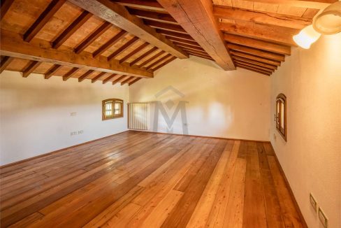 imm_45597-20251009110929-1280-