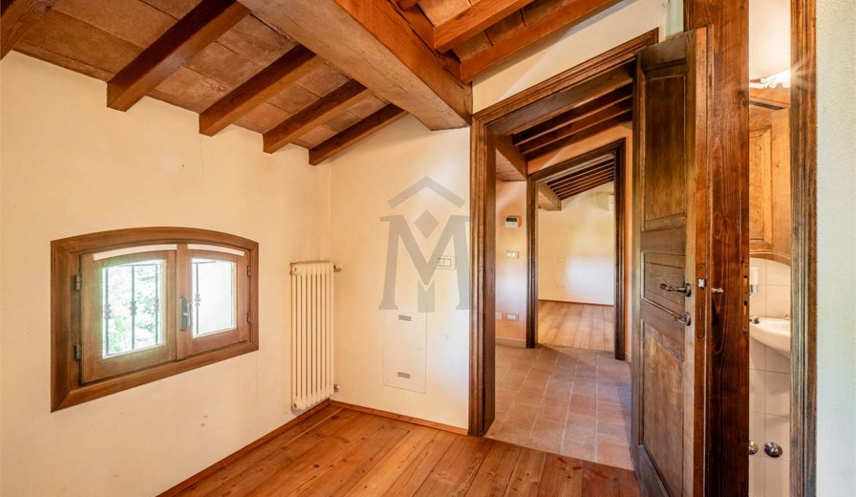 imm_45599-20251009111125-1280-