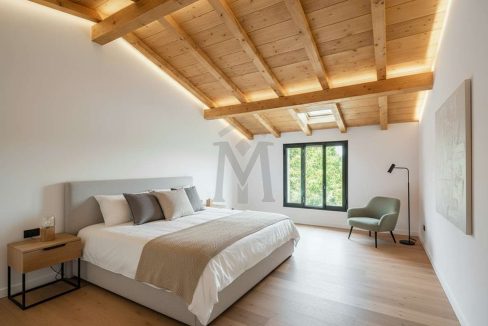 imm_46092-20251024165204-1184-