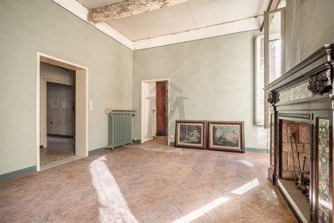 imm_46161-20251027184940-1280-