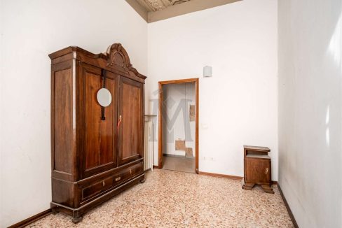 imm_46175-20251027185205-1280-