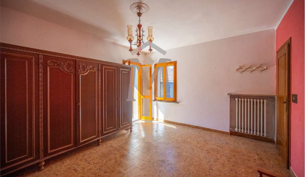 imm_46251-20251104093131-1280-