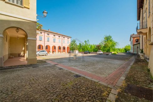 imm_46686-20251202103803-1280-