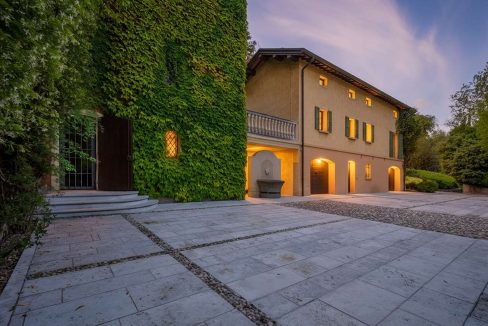 imm_47158-20251204172308-1184-