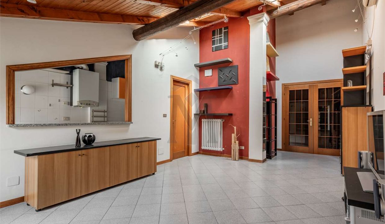 imm_47439-20251219151347-1280-