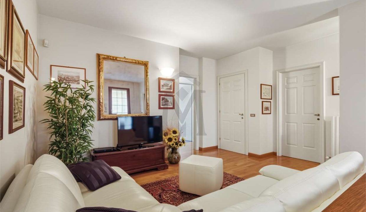 imm_48020-20260218094707-1280-