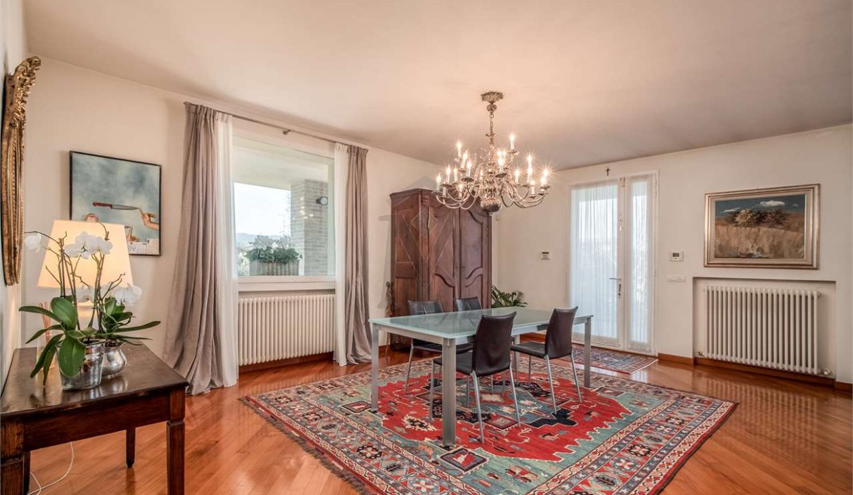 imm_40779-20250313160338-1280-