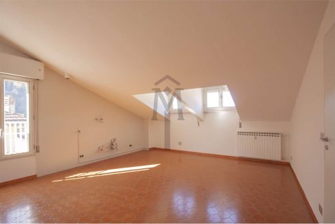 imm_41390-20251112173918-1280-