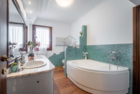 imm_41441-20250414120401-1280-