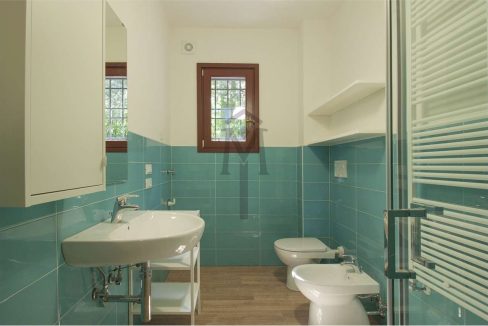 imm_41697-20250422191634-1280-