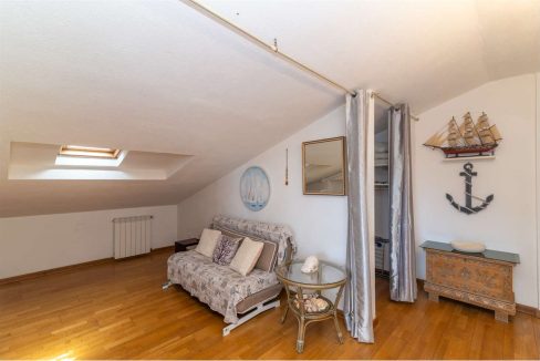 imm_44053-20250722122216-1280-