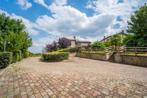 imm_44253-20250725101116-1280-