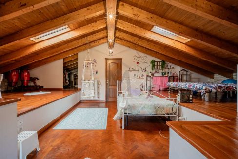 imm_44378-20250801150859-1280-