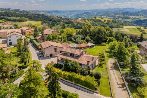 imm_44516-20250805180431-1280-