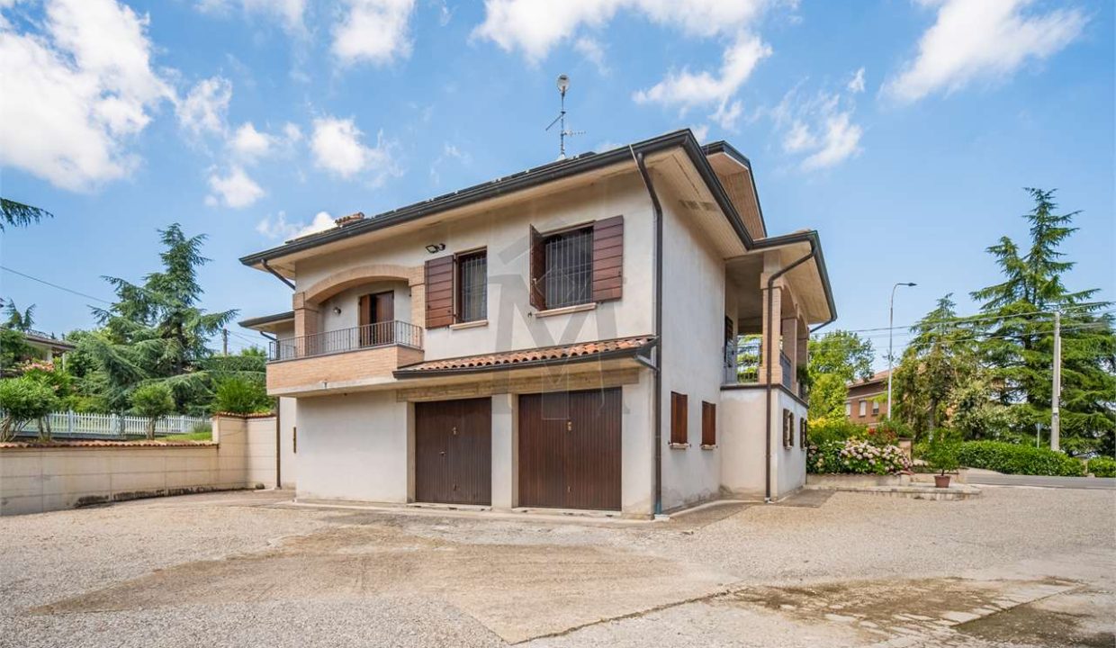 imm_44521-20250801173036-1280-