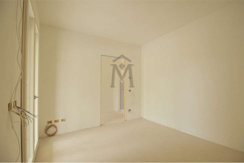 imm_44563-20250806183359-1280-