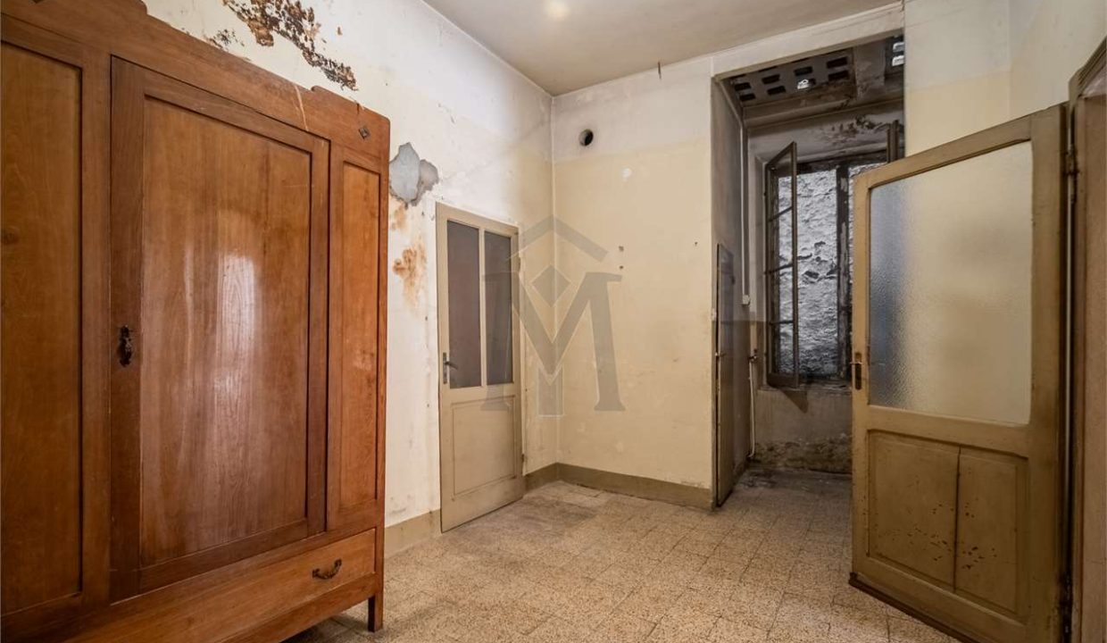 imm_44670-20251106122445-1280-