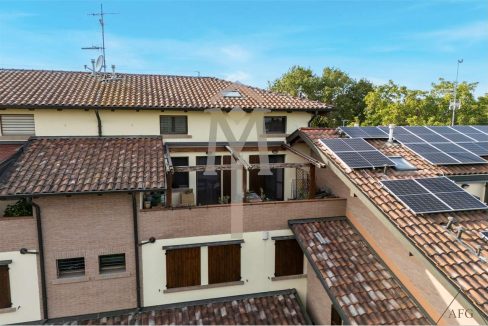 imm_44865-20250918183606-1280-