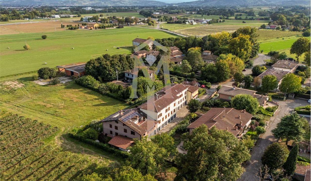 imm_44868-20250918184150-1280-